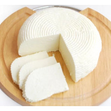 Сыр домашний адыгейский, (головка ~300гр), 790 руб/кг. 
